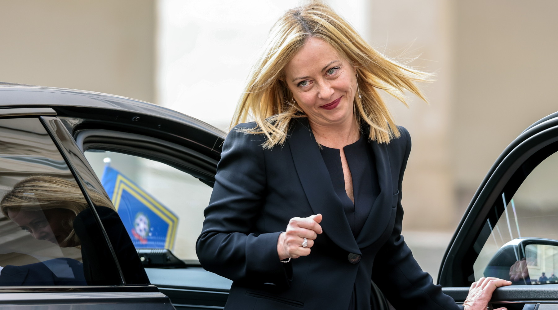 Tre sottosegretari del governo Meloni vicini al mondo venatorio Tre sottosegretari del governo Meloni vicini al mondo venatorio: Giorgia Meloni esce dall'auto dopo il giuramento al Quirinale