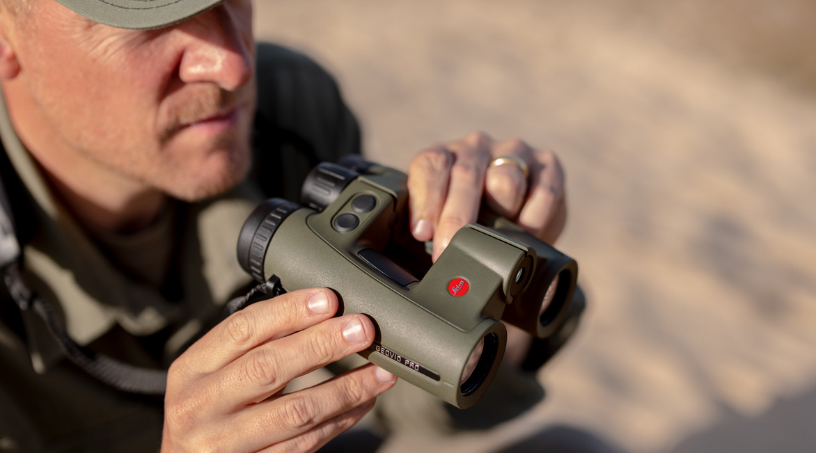 Doppia novità per il binotelemetro Leica Geovid Pro Doppia novità per il binotelemetro Leica Geovid Pro