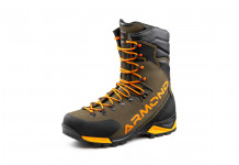 Armond Cervino Ht 3300 Nabuk: su fino al monte Armond Cervino Ht 3300 Nabuk scarpone per la caccia in montagna