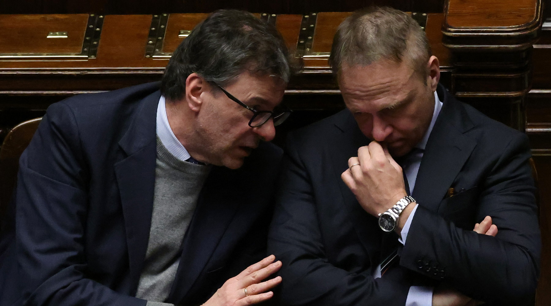 Peste suina africana, governo chiede solidarietà all’Europa Peste suina africana, governo chiede solidarietà all’Europa: Francesco Lollobrigida, ministro dell'Agricoltura del governo Meloni, alla Camera con Giancarlo Giorgetti, ministro dell'Economia