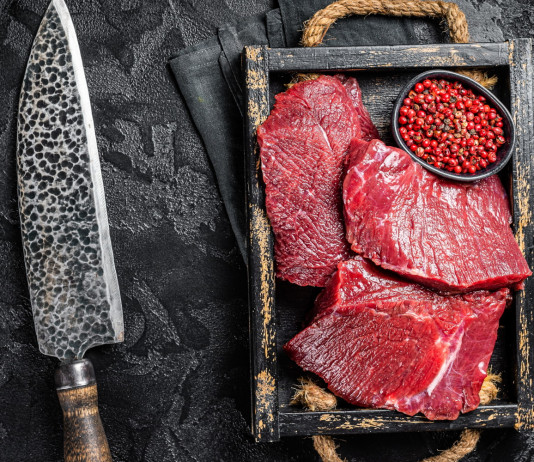 Presentato il Manuale operativo del progetto Selvatici e Buoni Presentato il Manuale operativo del progetto Selvatici e Buoni: carne di cervo
