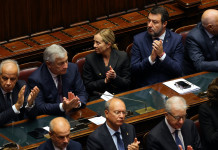 Qual è il percorso del ddl con le modifiche della legge sulla caccia? Qual è il percorso del ddl con le modifiche della legge sulla caccia? Giorgia Meloni con vicepremier Tajani e Salvini e governo in parlamento