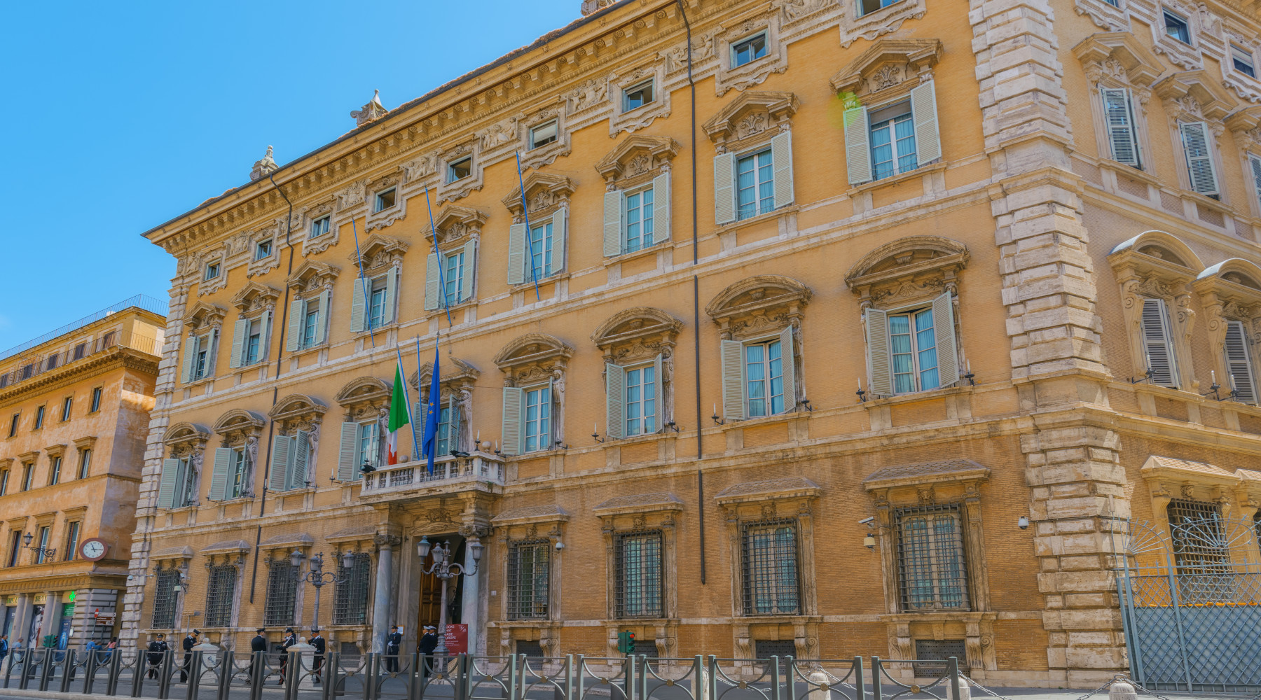 Ripresa la discussione della riforma della legge sulla caccia Ripresa la discussione della riforma della legge sulla caccia: palazzo madama, sede del Senato della Repubblica italiana